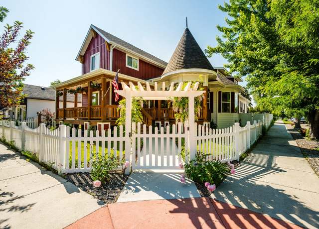 Property at 460 Smith St, Sheridan, WY 82801, 7 beds, 4 baths