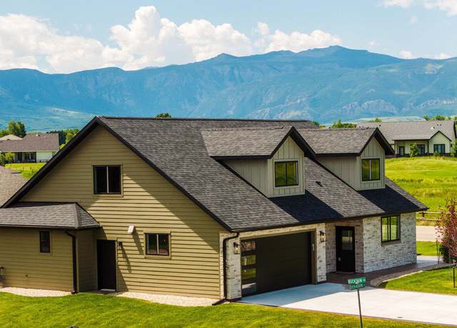 Property at 3 Green Meadows Dr, Sheridan, WY 82801, 3 beds, 3 baths