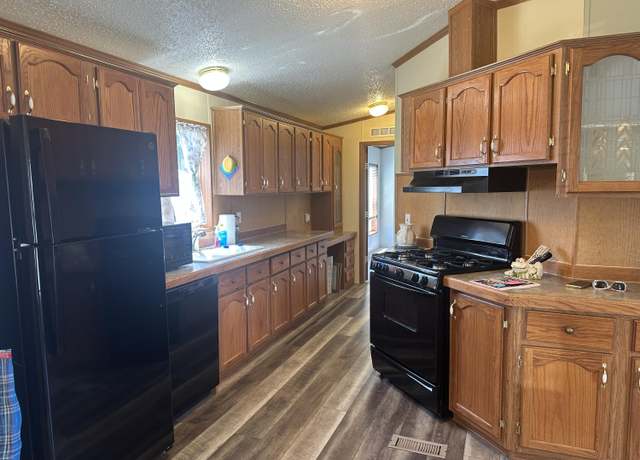 Property at 1511 Mydland Rd #77, Sheridan, WY 82801, 3 beds, 2 baths
