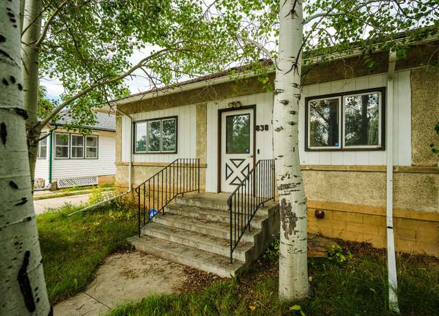 Property at 838 S Sheridan Ave, Sheridan, WY 82801, 3 beds, 2 baths