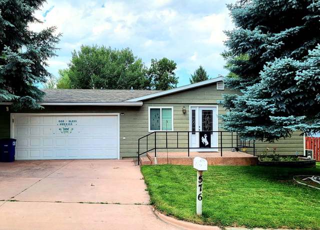 Property at 576 Sesame St, Buffalo, WY 82834, 3 beds, 1.75 baths