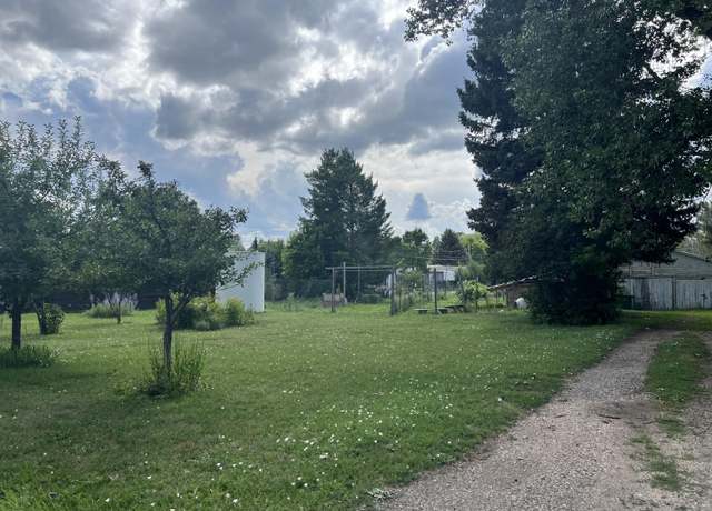 Property at 1210 Emerson St, Sheridan, WY 82801