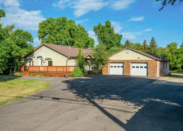 Property at 955 Leopard St, Sheridan, WY 82801, 2 beds, 2 baths