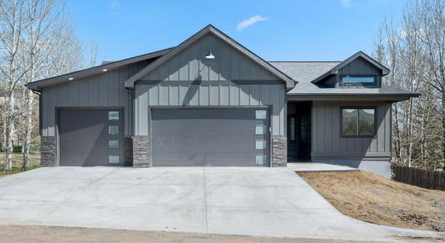 Photo of 1005 Klondike Dr, Buffalo, WY 82834