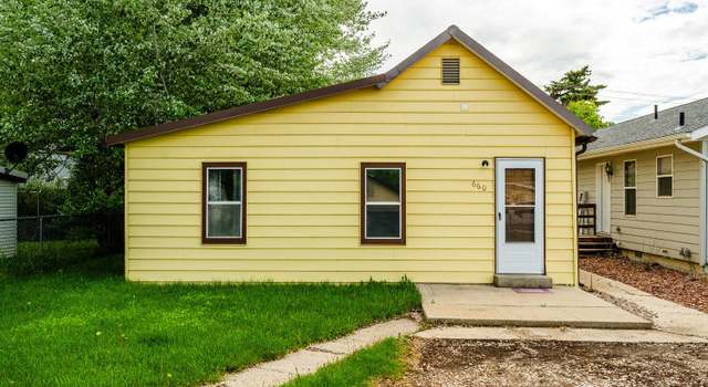 Photo of 660 Canby St, Sheridan, WY 82801