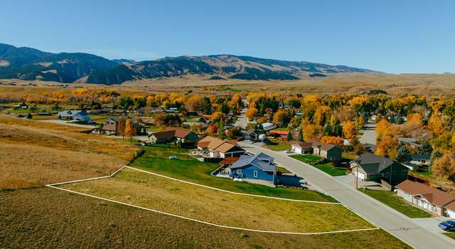 Photo of 16 Black Mountain Dr, Dayton, WY 82836