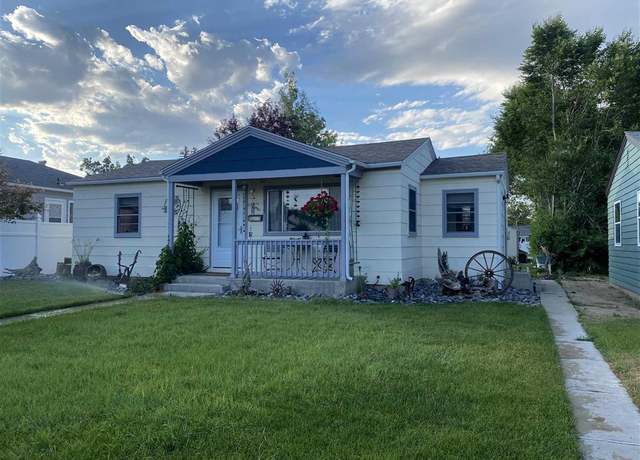 Property at 535 Avenue H, Powell, WY 82435, 4 beds, 1.5 baths