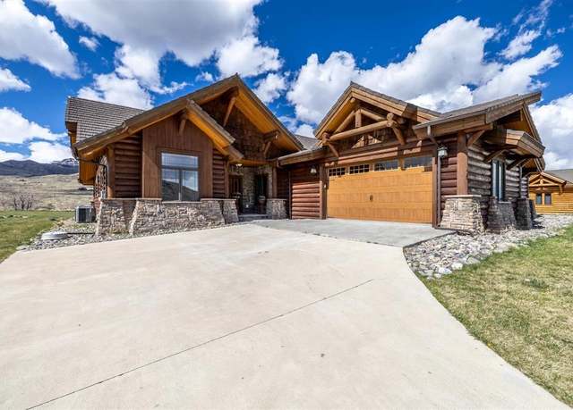 Property at 79 Winchester Dr #1, Cody, WY 82414, 3 beds, 2 baths