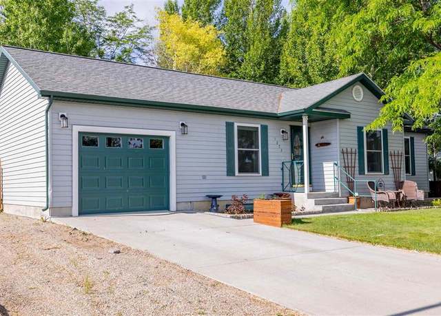 Property at 1272 7th St, Powell, WY 82435, 3 beds, 2 baths