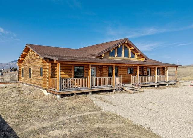 Property at 46 Quarter Horse Ln, Cody, WY 82414, 3 beds, 3 baths