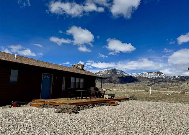 Property at 26 Wapiti Estates Dr Dr S, Cody, WY 82414, 3 beds, 2 baths