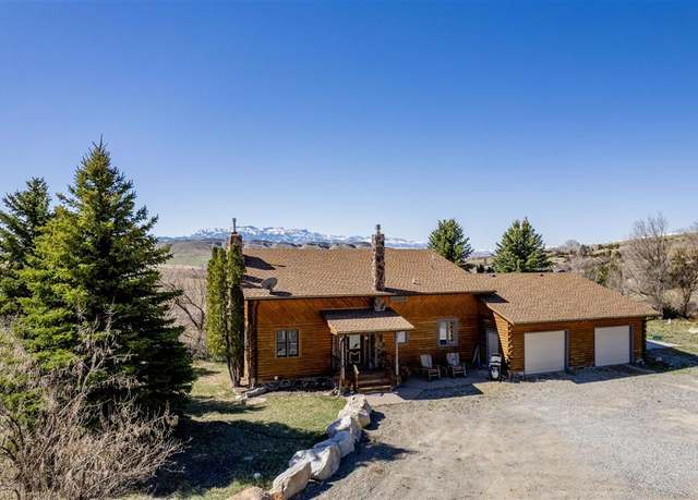 Property at 62 Wall St, Cody, WY 82414, 5 beds, 3 baths