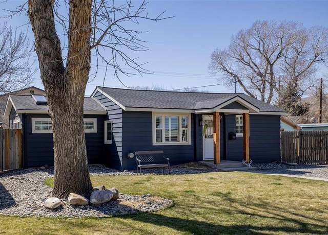 Property at 732 Platinum Ave, Cody, WY 82414, 2 beds, 2 baths