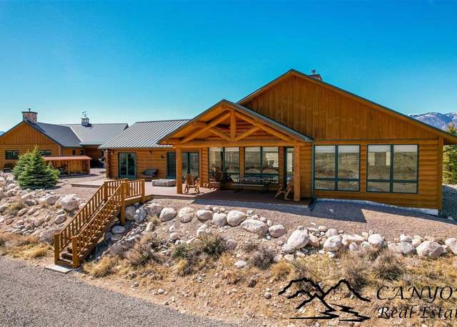 Property at 39 Moccasin Trl, Clark, WY 82435, 3 beds, 3.5 baths