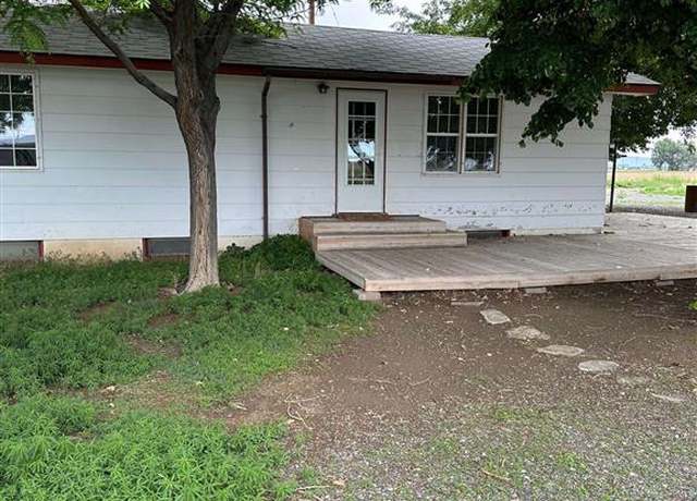Property at 977 Road 8, Powell, WY 82435, 2 beds, 2 baths