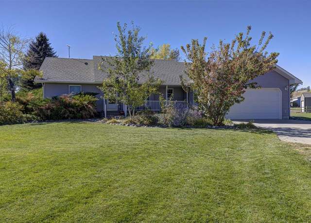 Property at 9 Trotter Rd, Cody, WY 82414, 4 beds, 3 baths