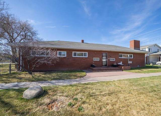 Property at 210 W 1st St, Powell, WY 82435, 3 beds, 2 baths