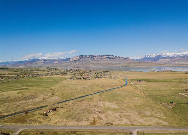 Property at 699 Southfork Rd, Cody, WY 82414