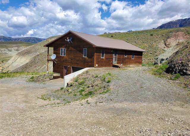 Property at 80 Haman Mccall Trl, Wapiti, WY 82450, 2 beds, 1 bath