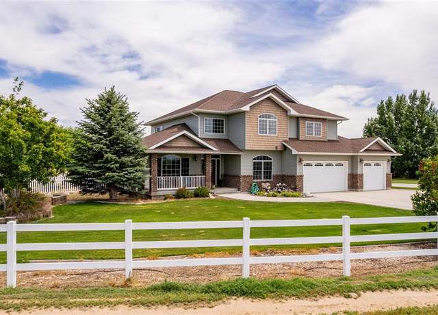 Property at 1074 Mountain Vista Rd, Powell, WY 82435, 5 beds, 3.5 baths