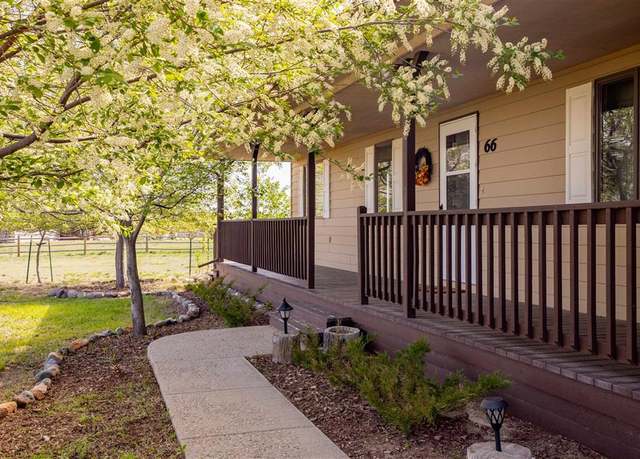 Property at 66 Marquette Dr, Cody, WY 82414, 3 beds, 2 baths