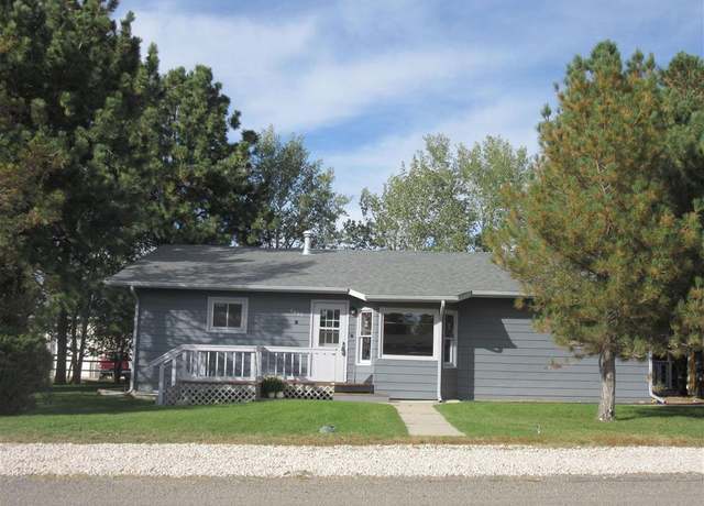 Property at 2607 Holler Ave, Cody, WY 82414, 3 beds, 1 bath