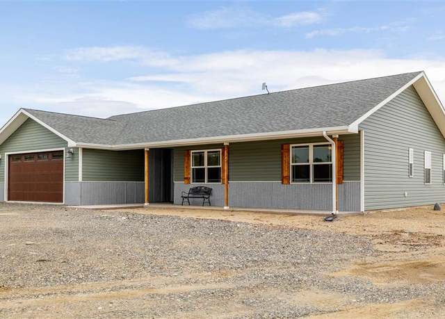 Property at 943 Crestview Ct, Powell, WY 82435, 3 beds, 2 baths