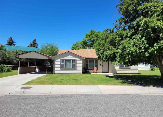 Property at 1902 Shoshoni Trail Trl S, Cody, WY 82414, 2 beds, 1 bath