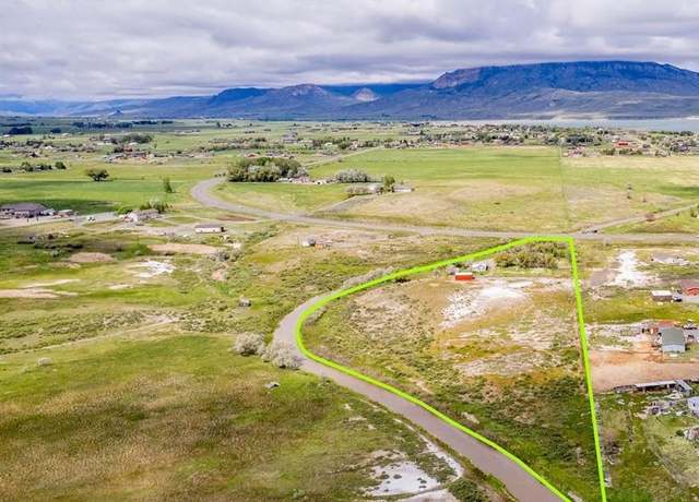 Property at 708 Southfork Rd, Cody, WY 82414, 3 beds, 2 baths