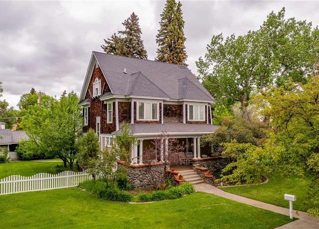 Property at 1037 Rumsey Ave, Cody, WY 82414, 5 beds, 2.5 baths