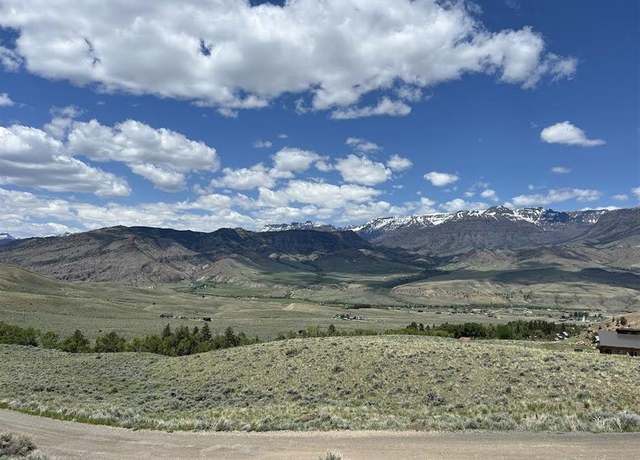 Property at 50 Cloudy Dr, Cody, WY 82414