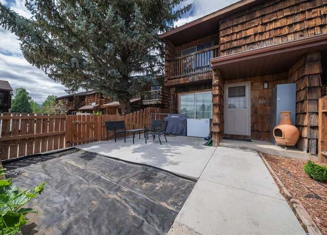 Property at 1521 Draw St, Cody, WY 82414, 4 beds, 2.5 baths
