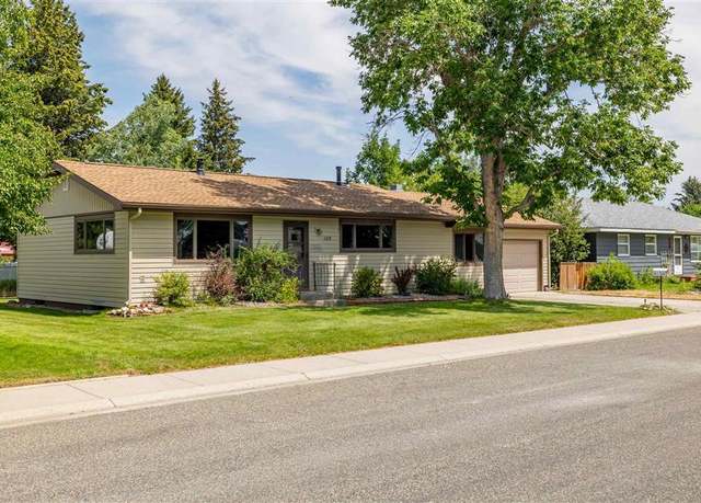 Property at 1219 Alpine Ave, Cody, WY 82414, 3 beds, 2 baths