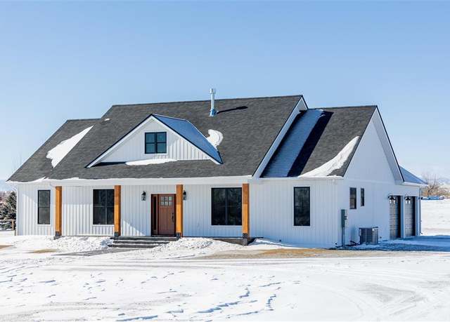 Property at 946 Road 12 #3, Powell, WY 82435, 3 beds, 2.5 baths