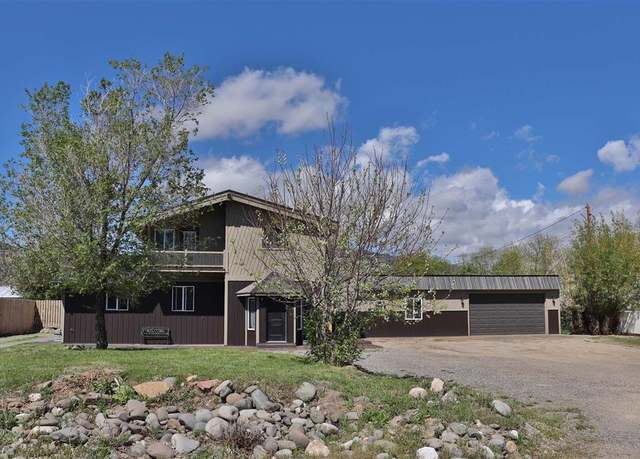 Property at 1805 Gulch St, Cody, WY 82414, 5 beds, 4 baths