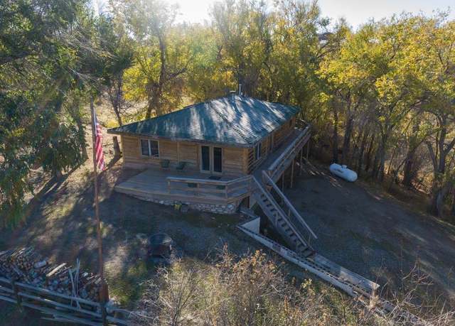 Property at 4044 Trapper Creek Rd, Shell, WY 82441, 3 beds, 3 baths