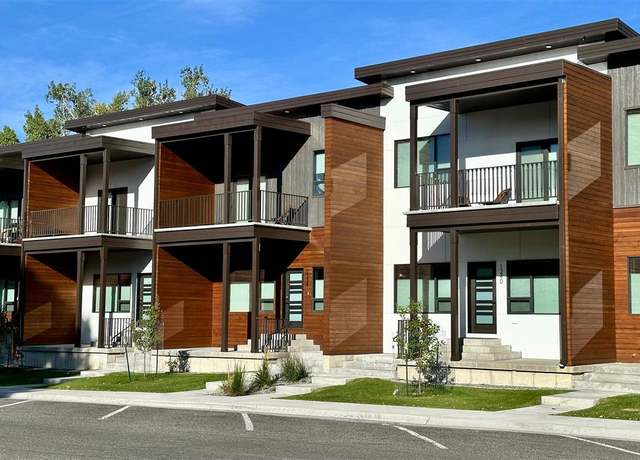 Property at 1240 12th St #4, Cody, WY 82414, 4 beds, 4 baths