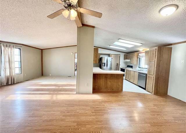Property at 1200 & 1208 N 7th St, Greybull, WY 82426, 3 beds, 2 baths