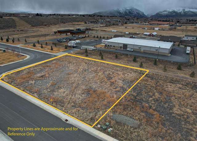 Property at TBD 33rd St Lot 5, Cody, WY 82414