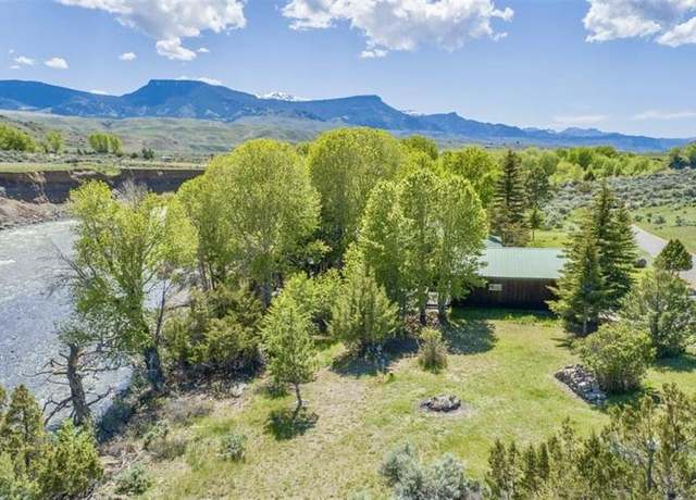 Property at 3436 North Fork Hwy, Cody, WY 82414, 3 beds, 3.5 baths