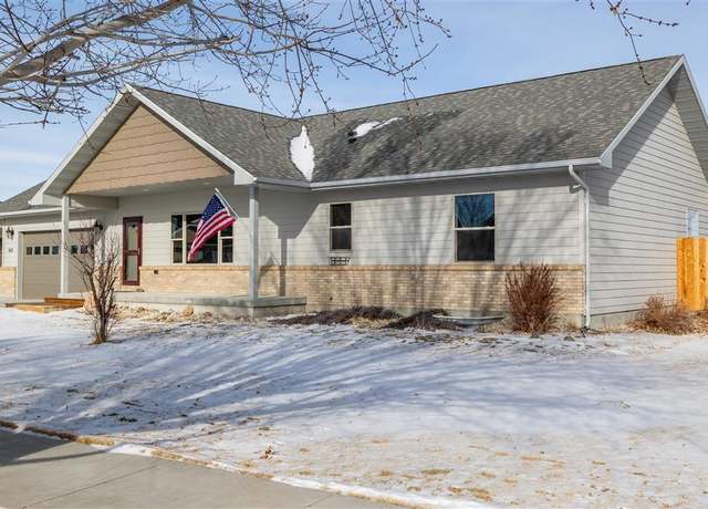 Property at 3613 Maple Leaf Ave #8, Cody, WY 82414, 5 beds, 3 baths