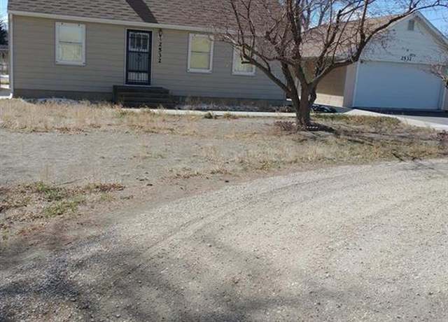 Property at 2532 Big Horn Ave, Cody, WY 82414, 3 beds, 3 baths