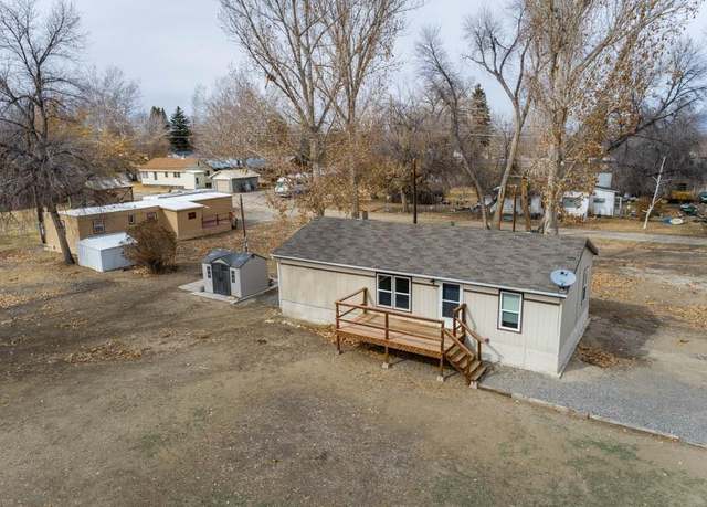 Property at 354 N 5th St, Basin, WY 82410, 5 beds, 3 baths