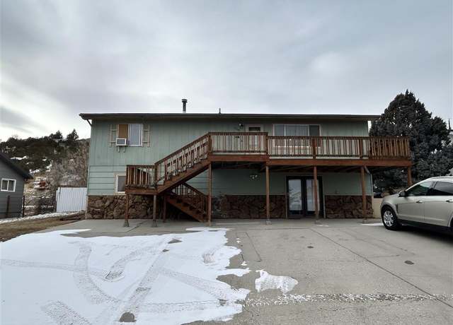 Property at 908 S 14th St, Thermopolis, WY 82443, 5 beds, 2 baths