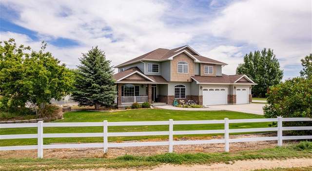 Photo of 1074 Mountain Vista Rd, Powell, WY 82435
