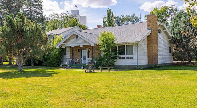 Photo of 440 W 3rd St, Lovell, WY 82431