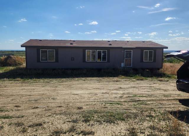 Property at 4 Chickasaw Dr, Newcastle, WY 82701, 3 beds, 2 baths