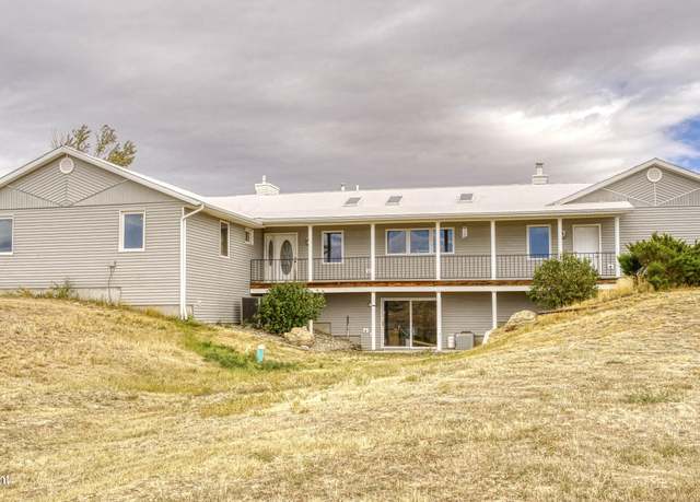 Property at 3700 Sun Dancer Ct, Gillette, WY 82718, 3 beds, 2.5 baths