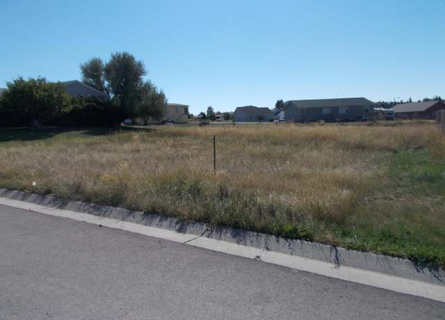 Property at 411 Fremont Dr, Wright, WY 82732