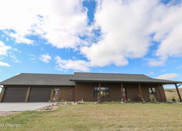 Property at 445 Inyan Kara Creek Rd, Upton, WY 82730, 4 beds, 2.5 baths
